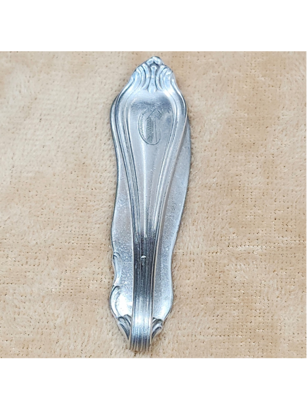 "C" Engraved Silverwear Money Clip /card Holder handmade Accessory silver Plated
